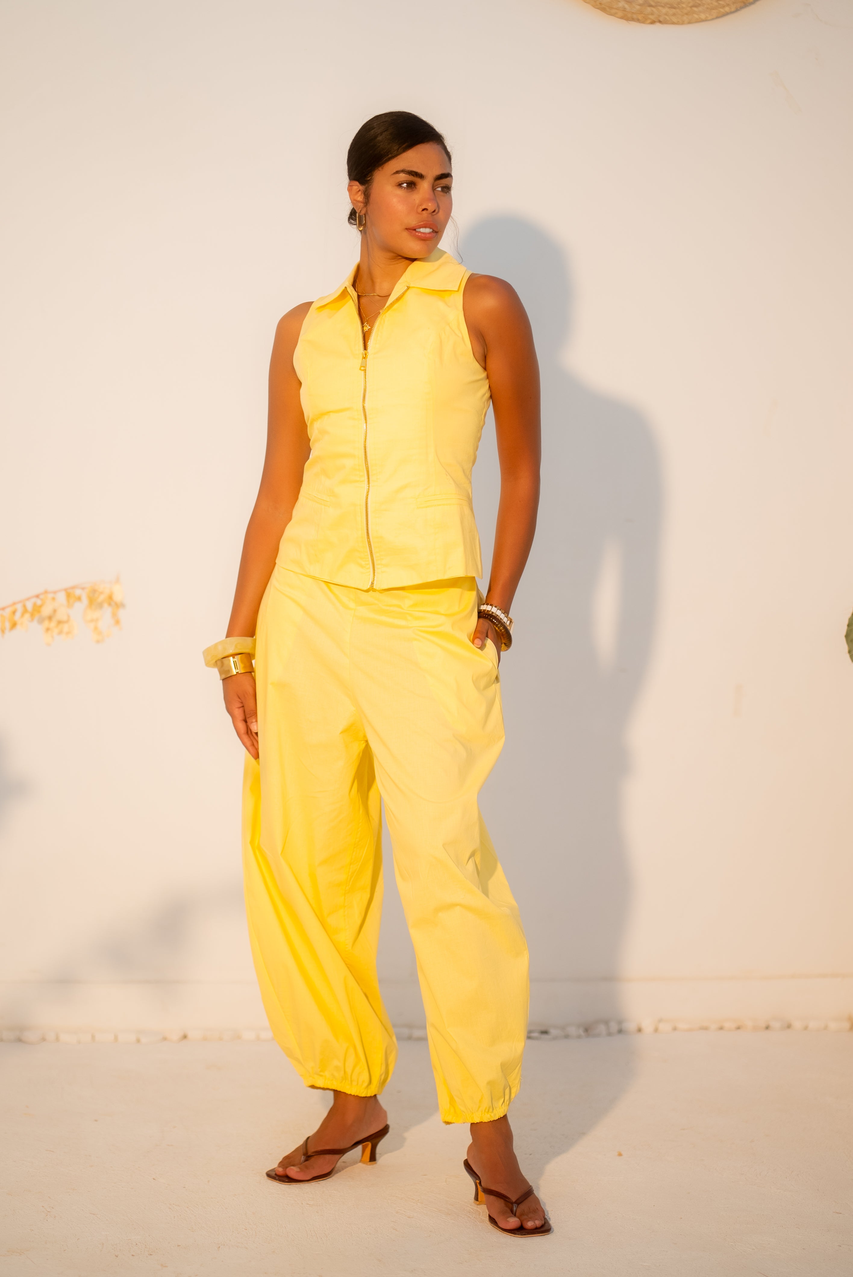 Zip & Go A modern two-piece set designed with clean lines