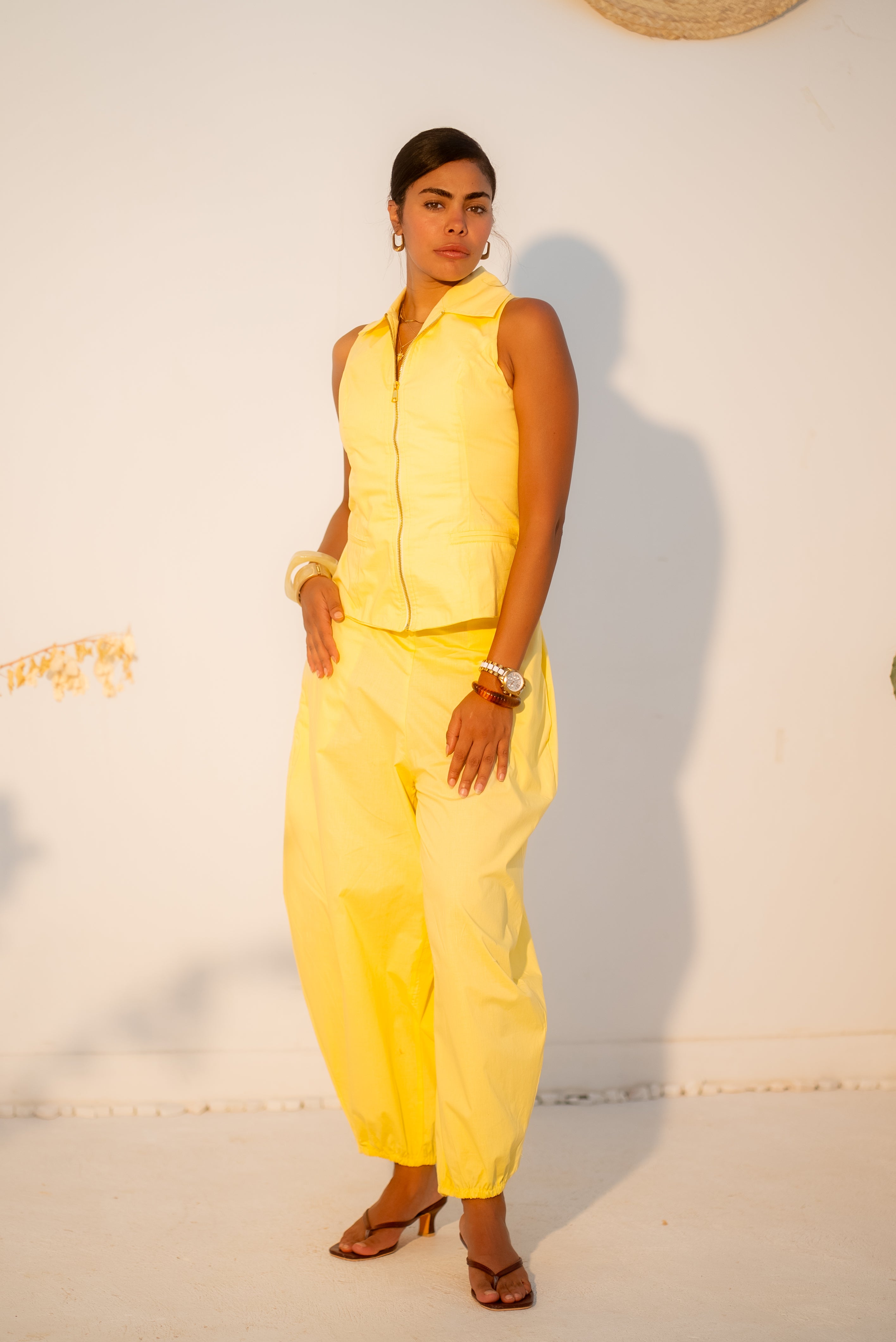 Zip & Go A modern two-piece set designed with clean lines